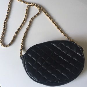 Quilted chain bag
